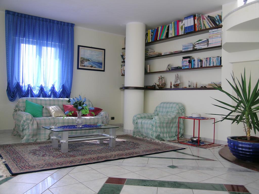 Villa Acquamarina Calasetta Kültér fotó